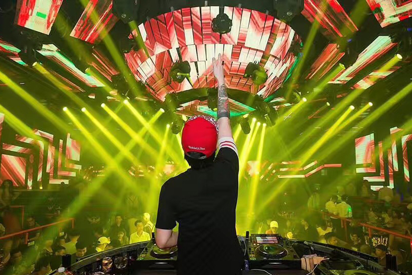 SV5 FOR NIGH CLUB IN VIETNAM