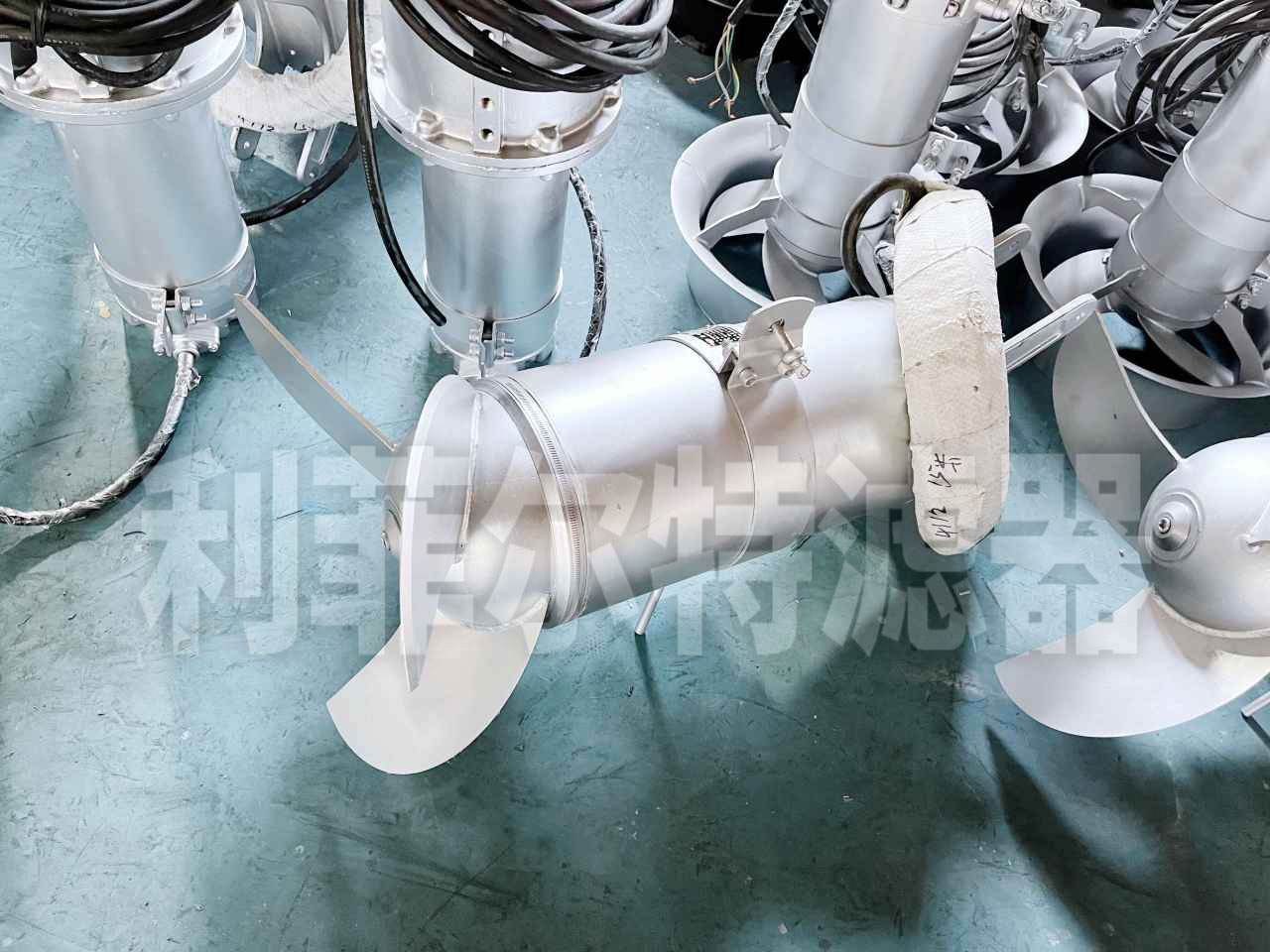 污水处理高速运转潜水搅拌器 污水处理高速运转潜水搅拌器