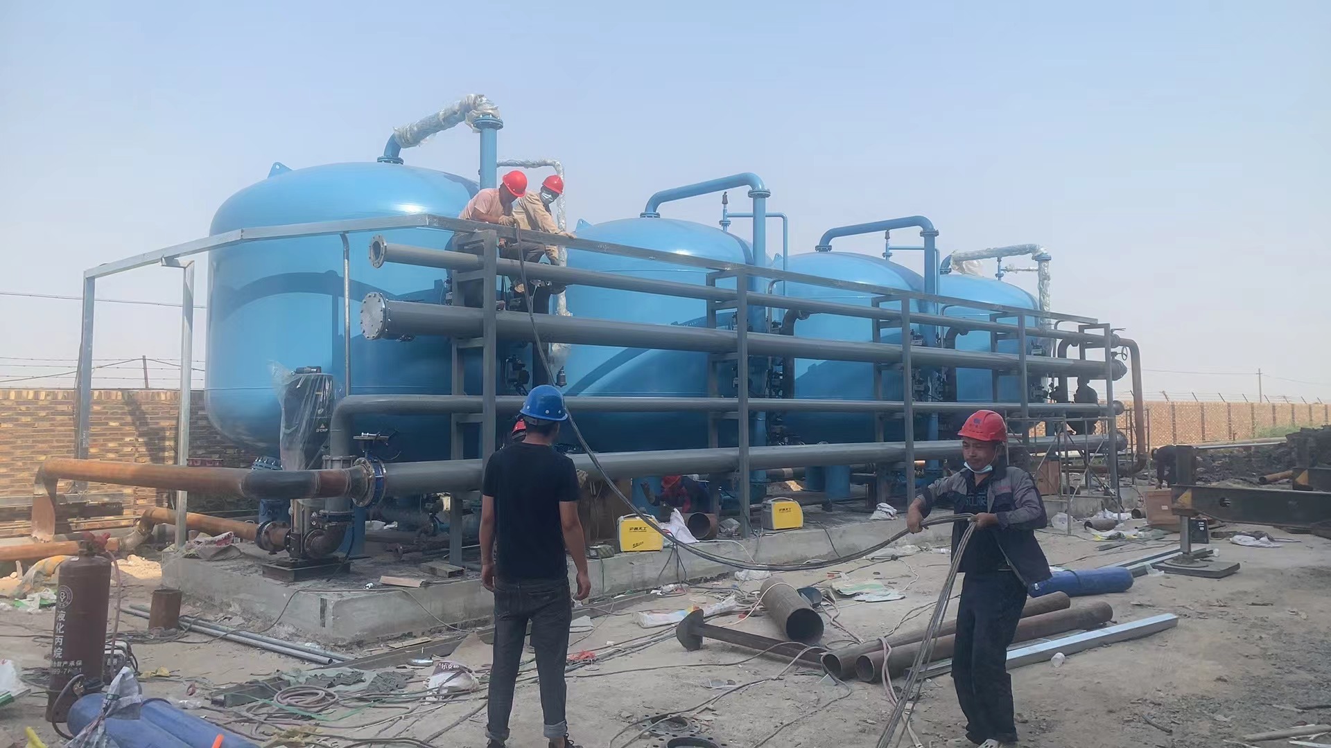 多介质1 (8) 多介质1 (8)