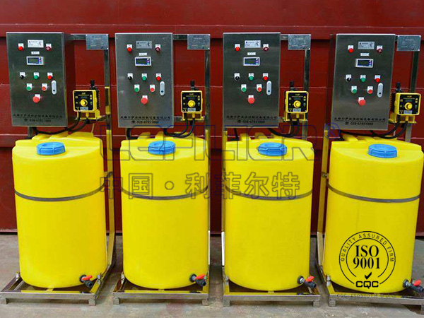 循环加药装置 循环加药装置