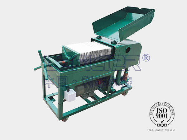 透平油加热板框压力式滤油机RLY-150 透平油加热板框压力式滤油机RLY-150